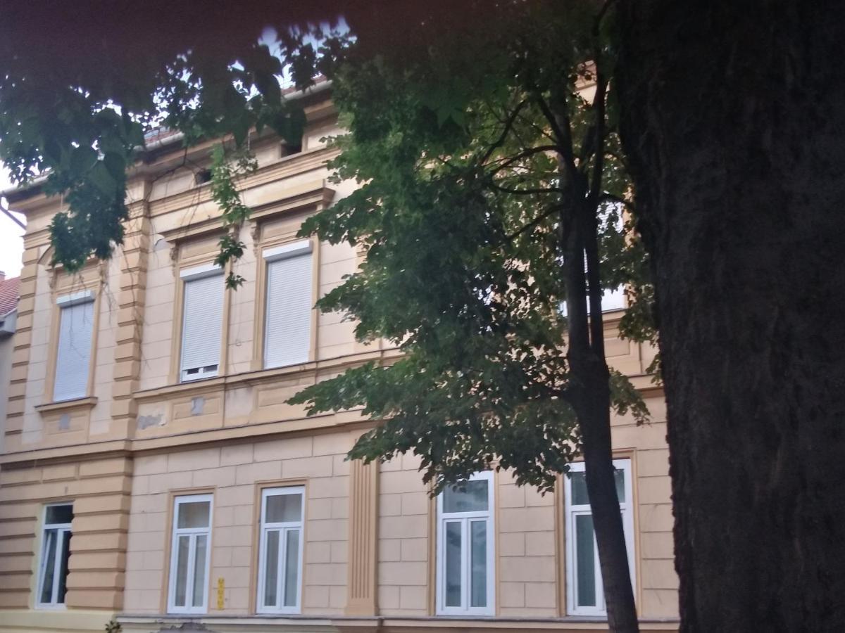 Napfény apartman Szeged Kültér fotó